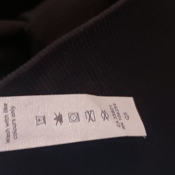 Lululemon Seamlessly Street Crop Heathered Black and Gray Size 6 - Picture 7 of 7